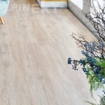 ��������� Easy Line LVT 3 ��